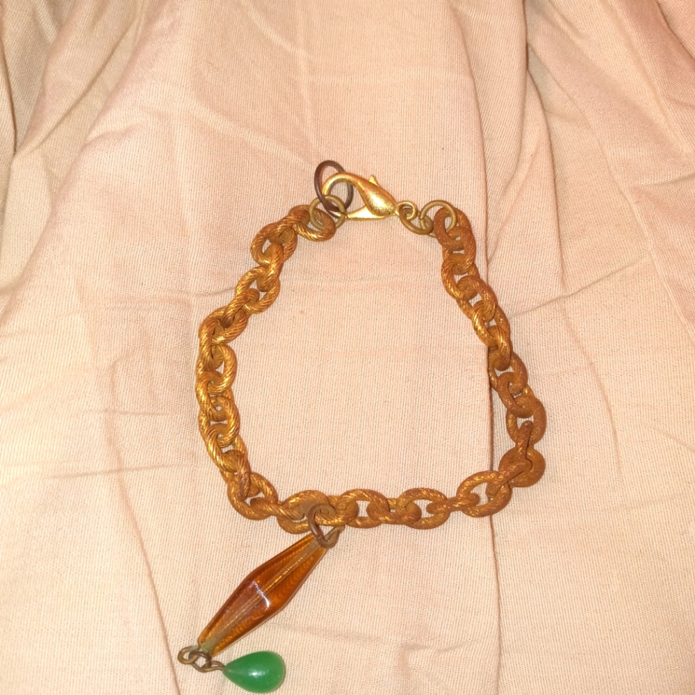 Vintage Gold and Jade Bracelet #Valentine's